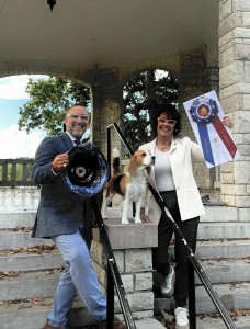 Fetch & Smell Isabela Madrigal